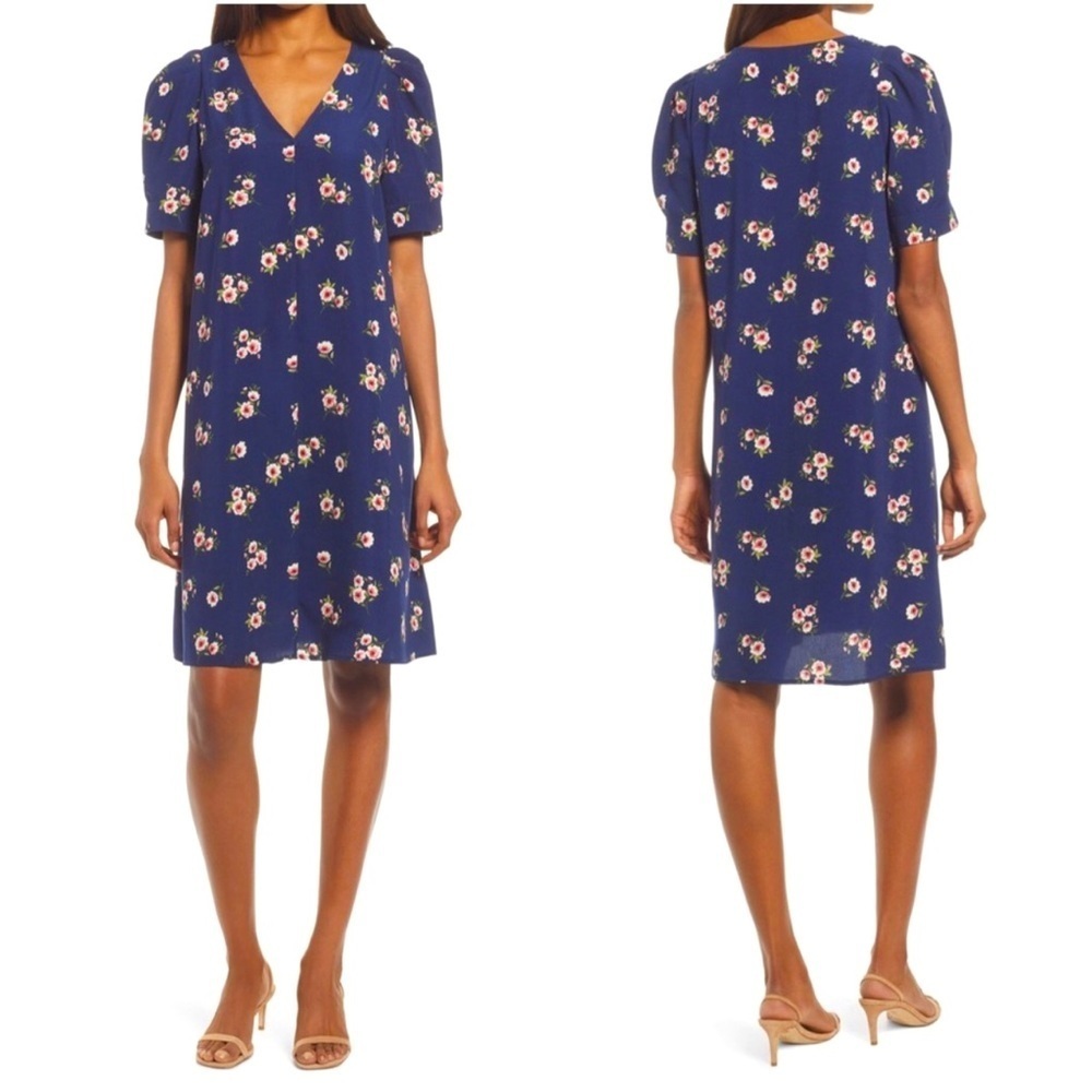 NEW Chelsea28 Blue Floral Shift Dress